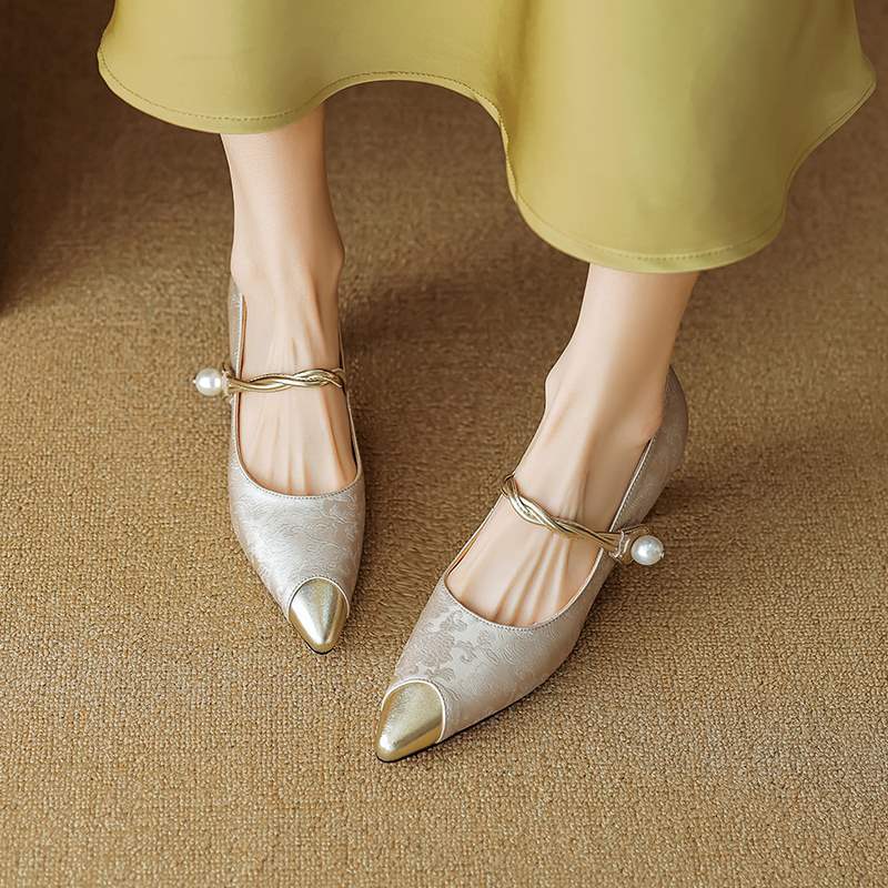 SavanaCharm™ – Elegant Kitten Heels