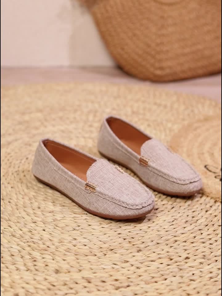 StripeEase™ Women’s Chic Slip-On Flats