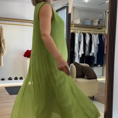 Elenora™ | Sleeveless Pleated Chiffon Dress